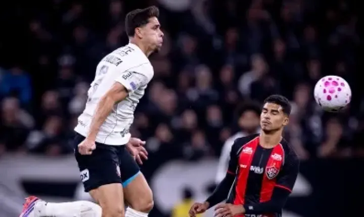 Corinthians empata com o Vitória e segue perto da zona de rebaixamento