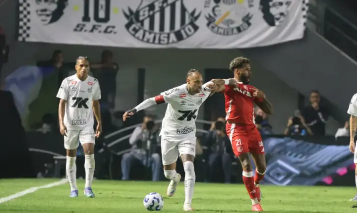 Internacional x Santos: onde assistir, horário e escalações no Brasileirão