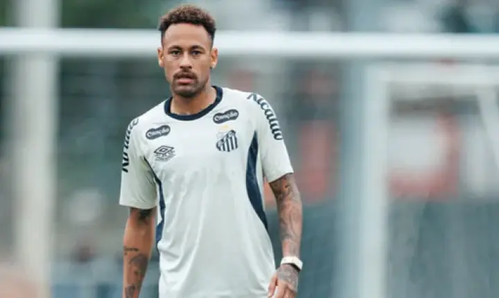 Santos intensifica treinos para confronto decisivo contra o Fluminense