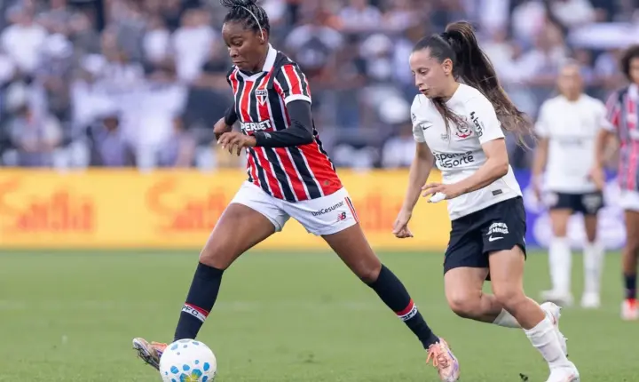 São Paulo empata com o Corinthians e conquista o Brasileirão Feminino