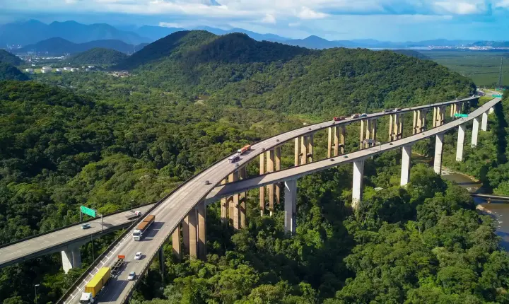 Brasil precisa dobrar investimentos em infraestrutura para sanar déficit